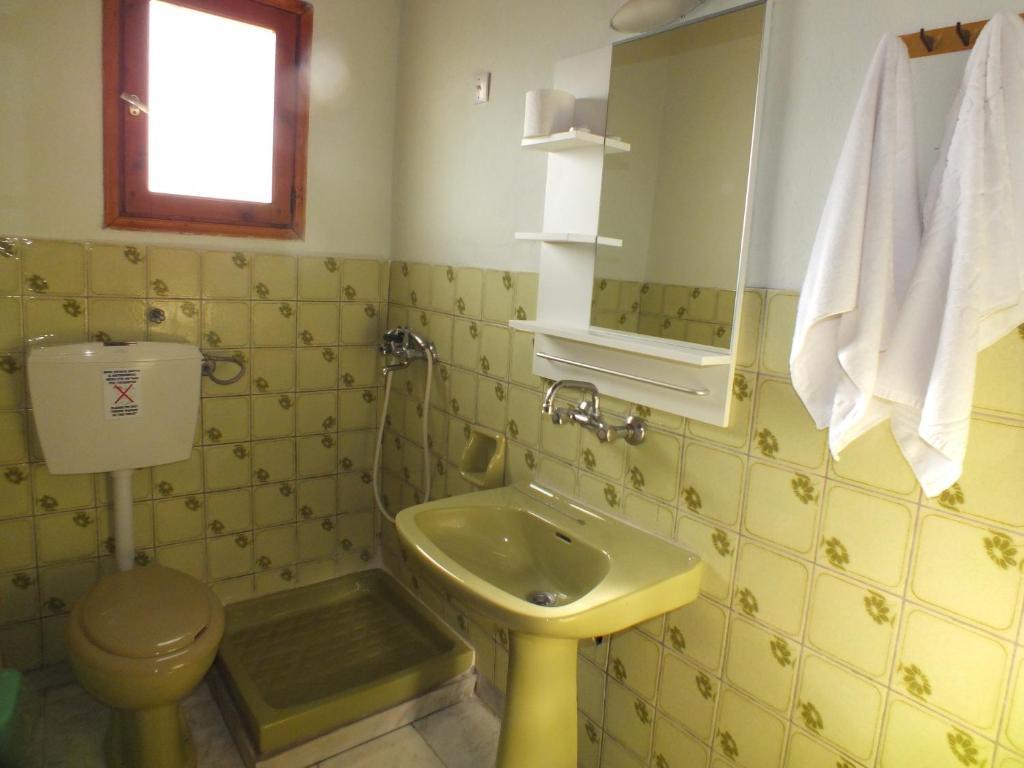 Athina Hotel Kinira Eksteriør billede