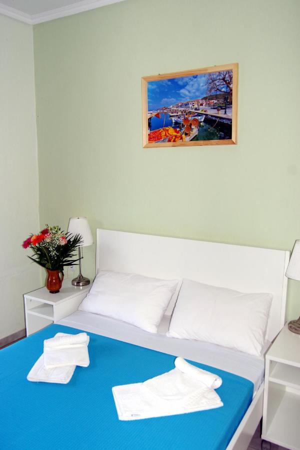 Athina Hotel Kinira Eksteriør billede