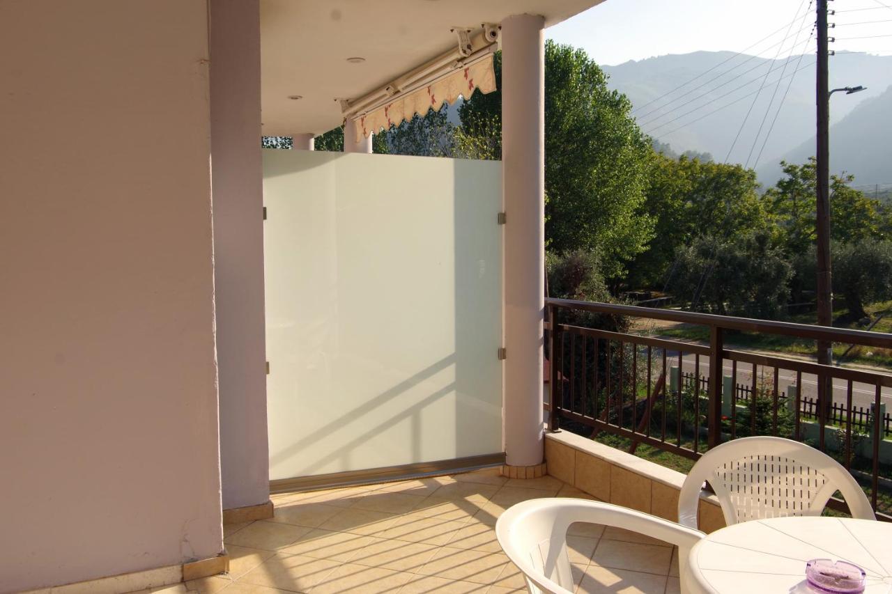 Athina Hotel Kinira Eksteriør billede