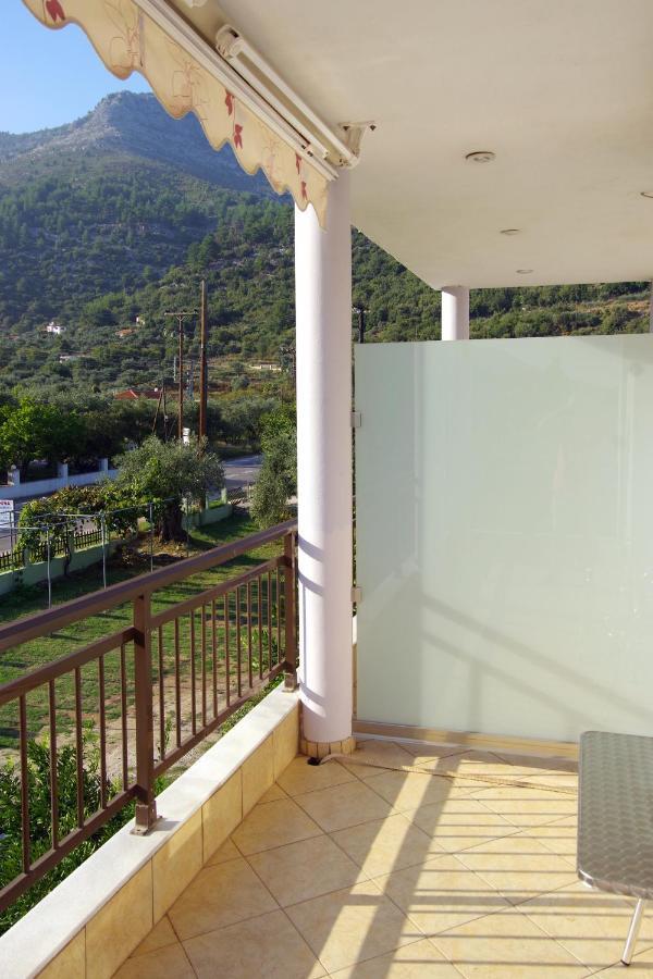 Athina Hotel Kinira Eksteriør billede